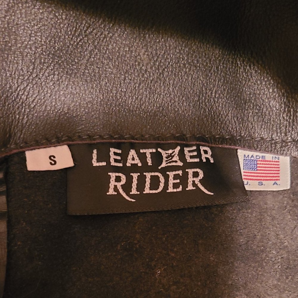 Leather Chaps - Picture 3 of 3